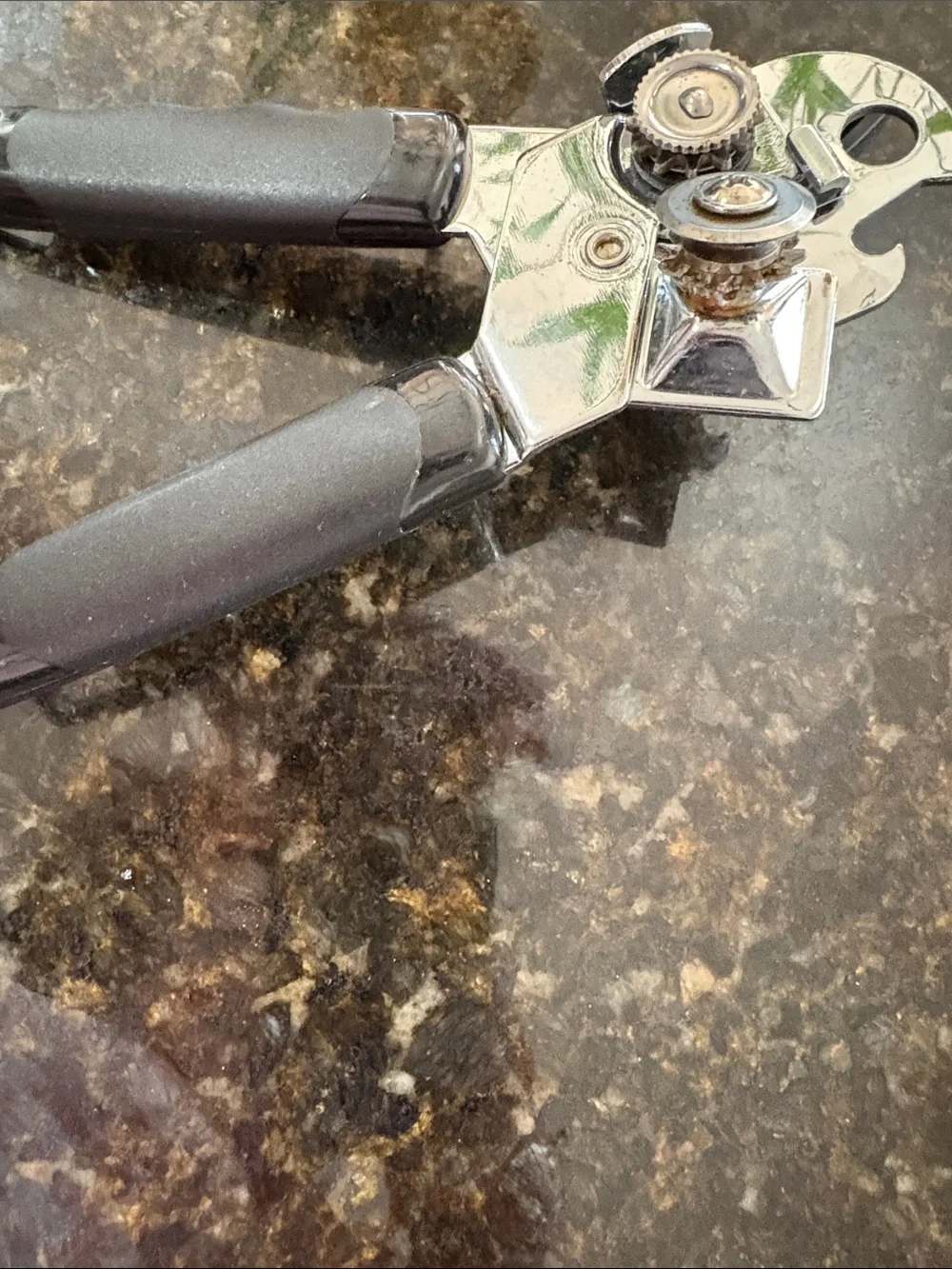 Oxo and Farberware Black Can Opener Bundle
